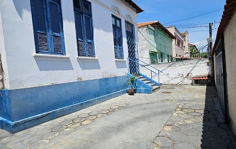 Casa - Venda no bairro Marechal Hermes - Rio de Janeiro - RJ