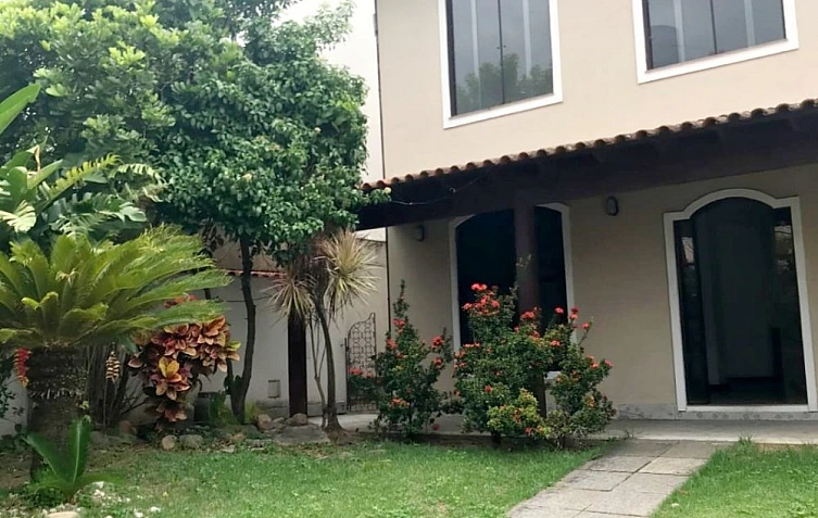 Casa � Venda no bairro Taquara - Rio de Janeiro - RJ