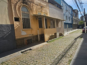 Casa � Venda